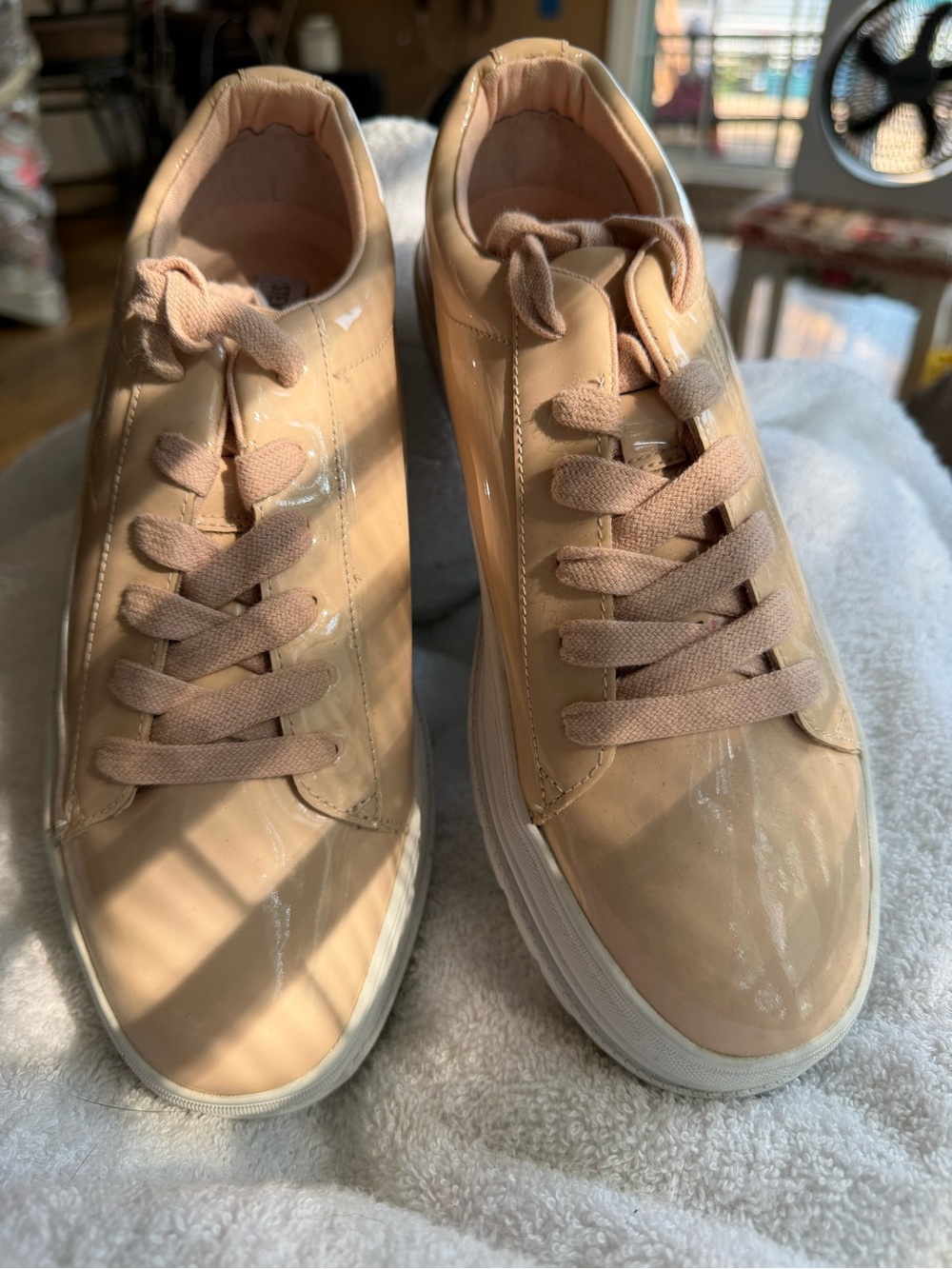 Steve Madden Nude Patent Low-Top Lace-Up Sneakers